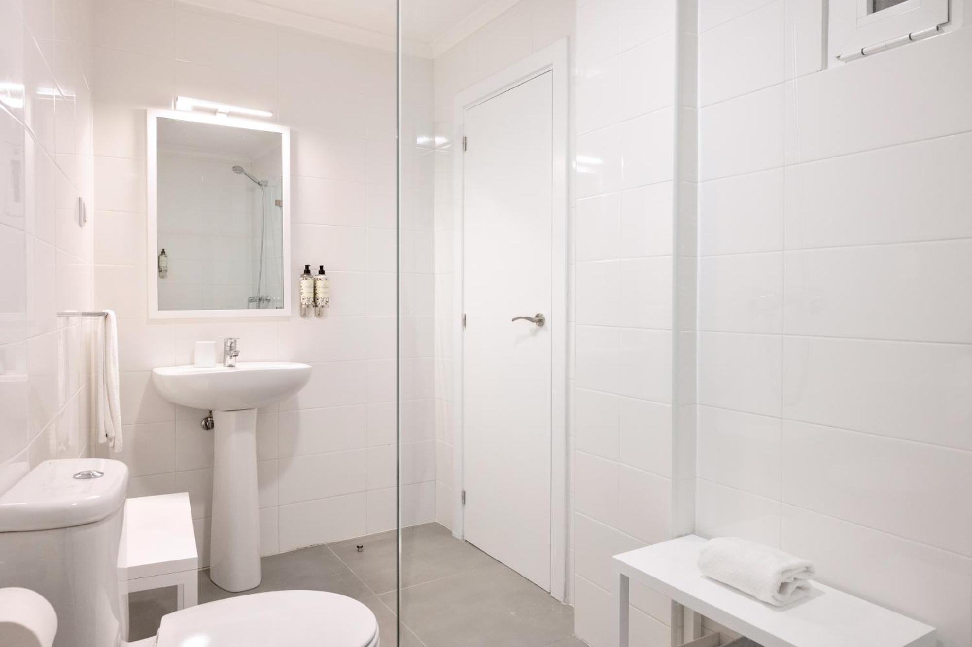 Azinheira Suites Townhouse - Alojamento Turistico (Adults Only) Элваш Экстерьер фото