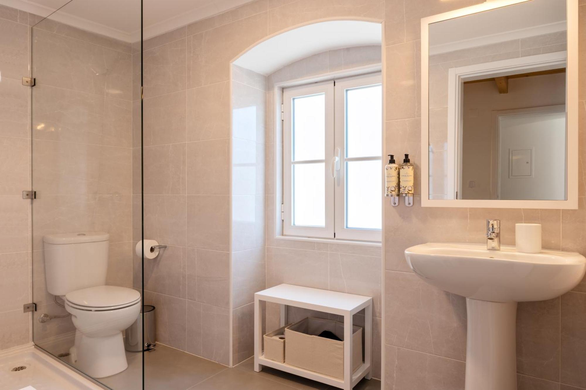Azinheira Suites Townhouse - Alojamento Turistico (Adults Only) Элваш Экстерьер фото